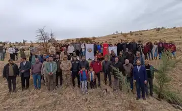 Doğu Anadolu'da Binlerce Fidan Toprağa Kavuştu