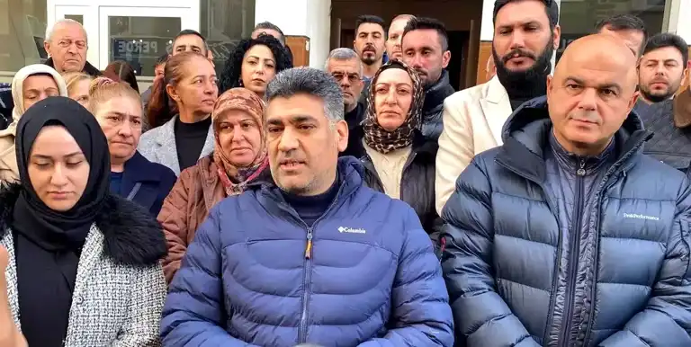 Iğdır AK Parti İl Başkanlığına Molotof Saldırısı!