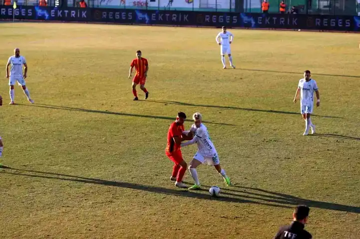 Iğdır FK, Yeni Malatyaspor'u 3-0 ile Geçti!