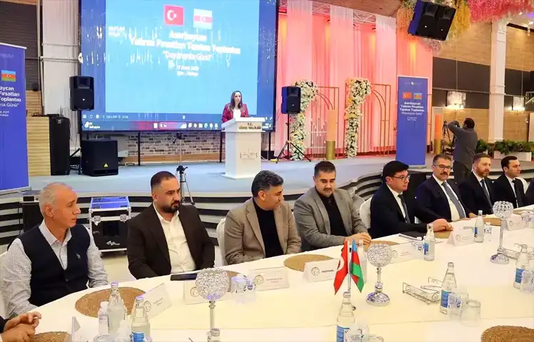 Iğdır'da Azerbaycan Yatırım Fırsatları Tanıtıldı
