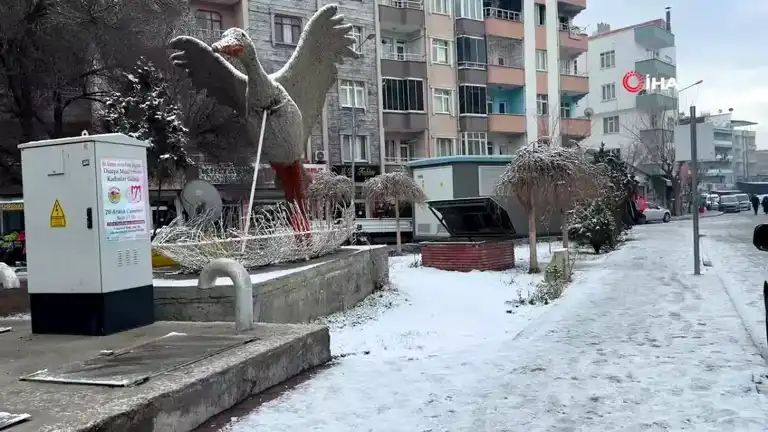 Iğdır'da İlk Kar: Beyaz Bir Sabah
