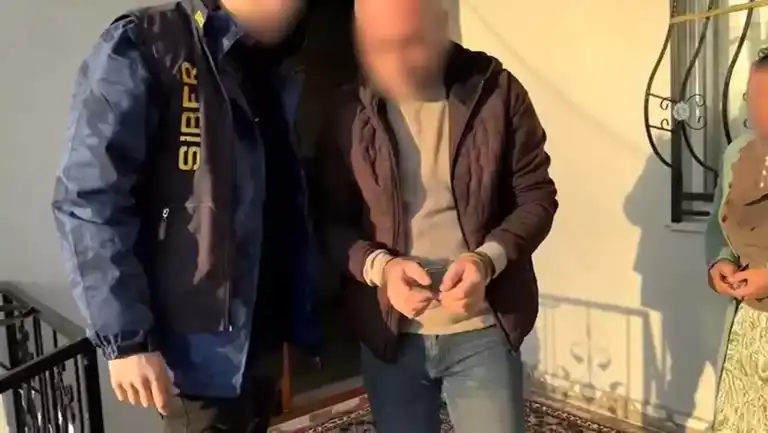 Uygulama Üzerinden Dolandırıcılık Operasyonu: 6 Gözaltı