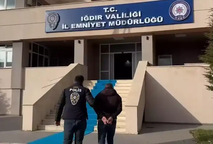 Iğdır'da Dijital Dolandırıcılık Operasyonu: 6 Gözaltı
