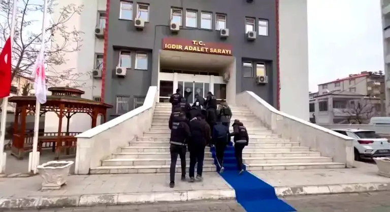 Iğdır'da Uyuşturucu Operasyonu: 8 Tutuklama